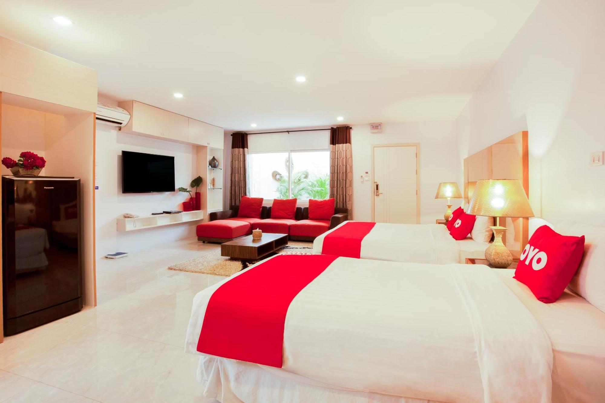 De42 Hotel 卡图 外观 照片